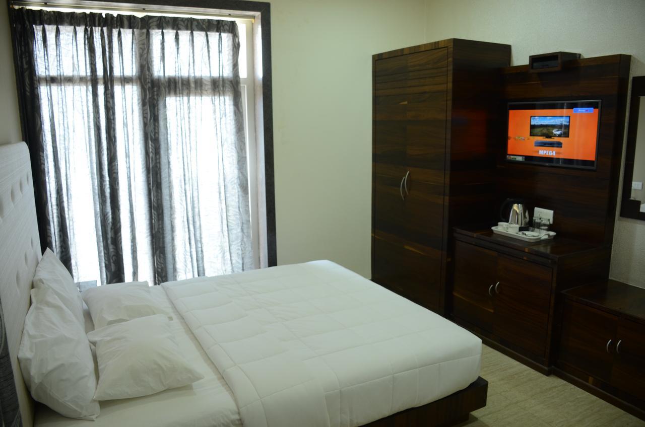Blue Bay Resort Puri Bagian luar foto
