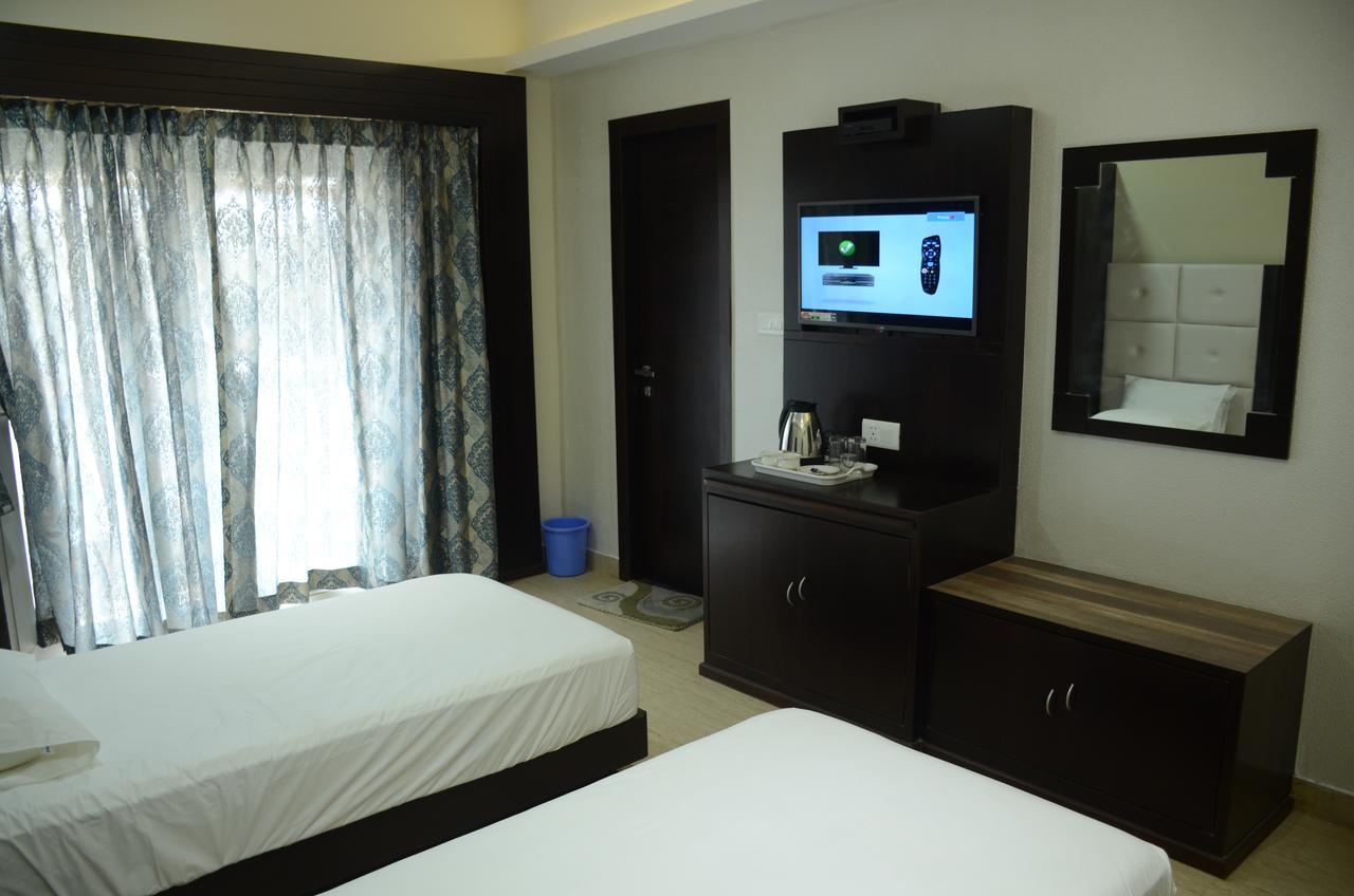 Blue Bay Resort Puri Bagian luar foto